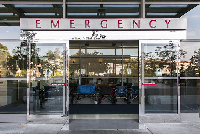 front entrance of hospital emergency room
