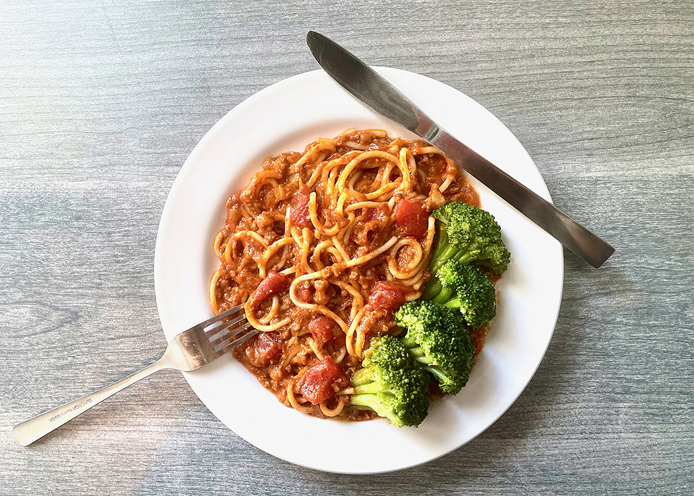 Pasta with meat sauce or marinara and broccoli