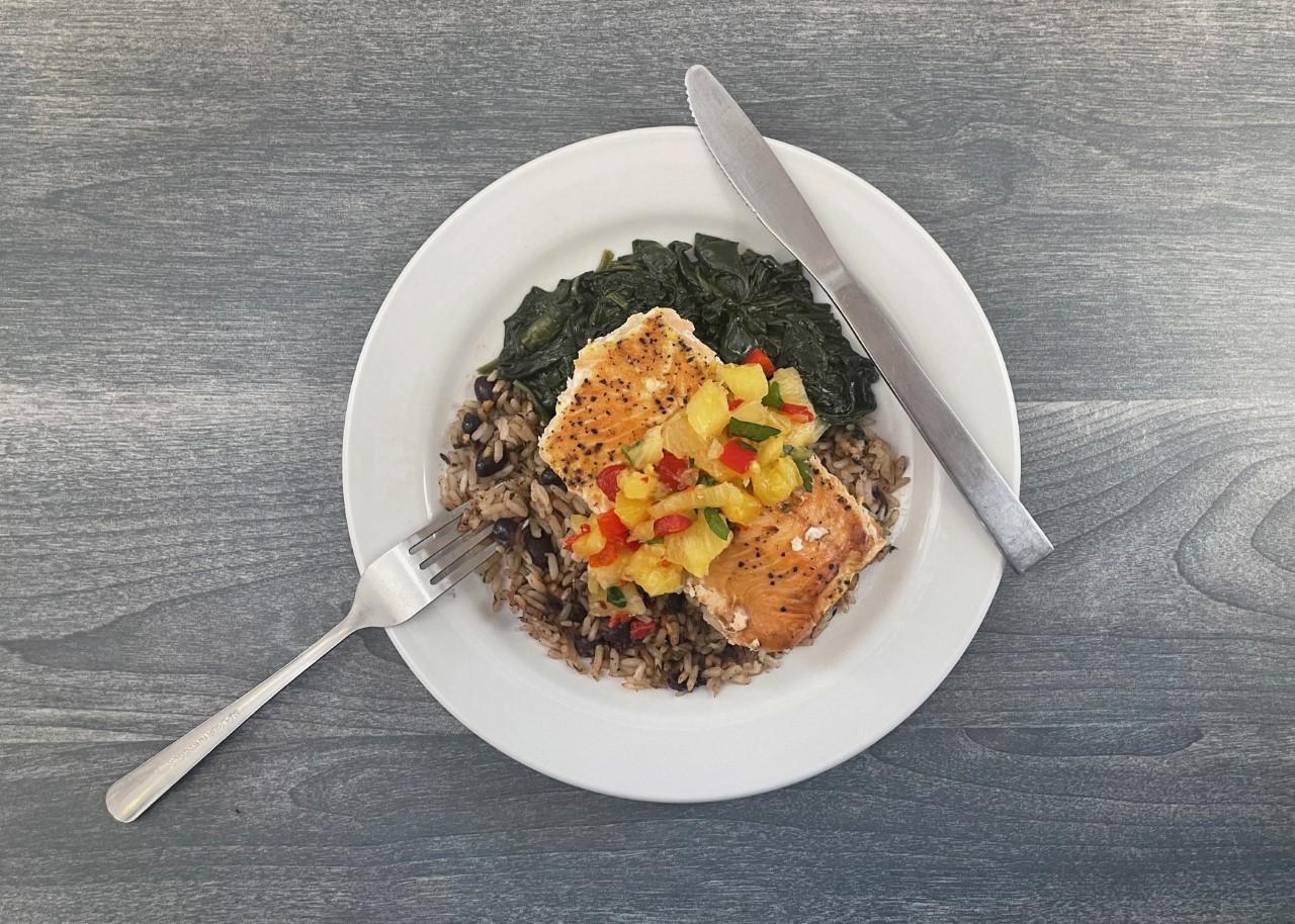 Salmon & Pineapple Salsa with spinach, black beans & rice